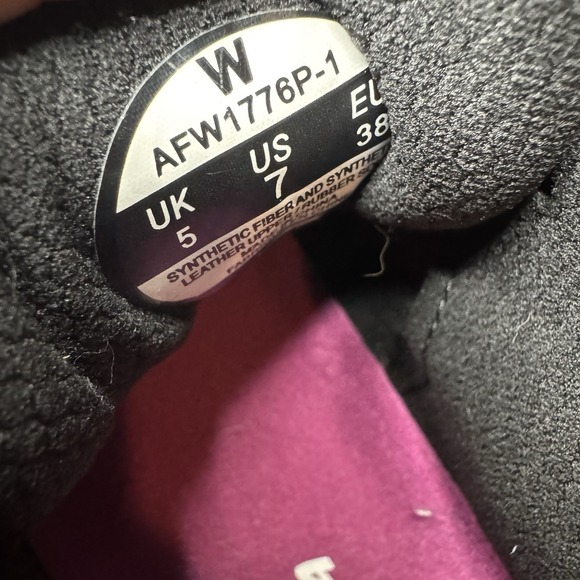 Women's Size 7 Altra Cross Trainers Altra HIIt XT Black Pink Shoes Excellent - Picture 9 of 9